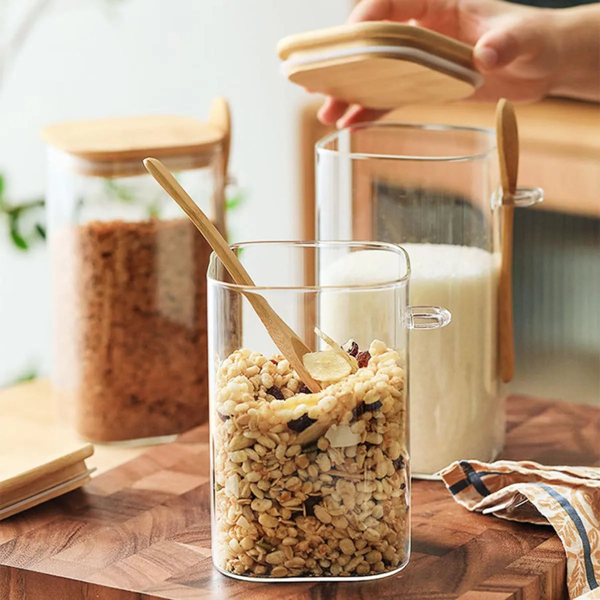 Airtight 800ml Glass Jar (1 piece)